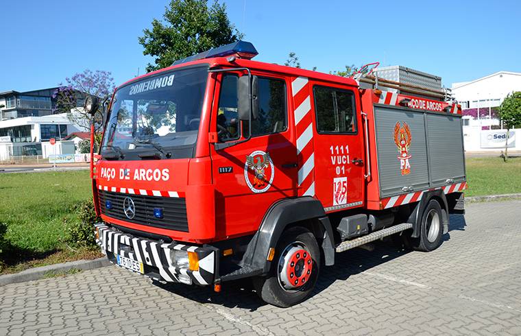 Veículo Urbano de Combate a Incêndios 01